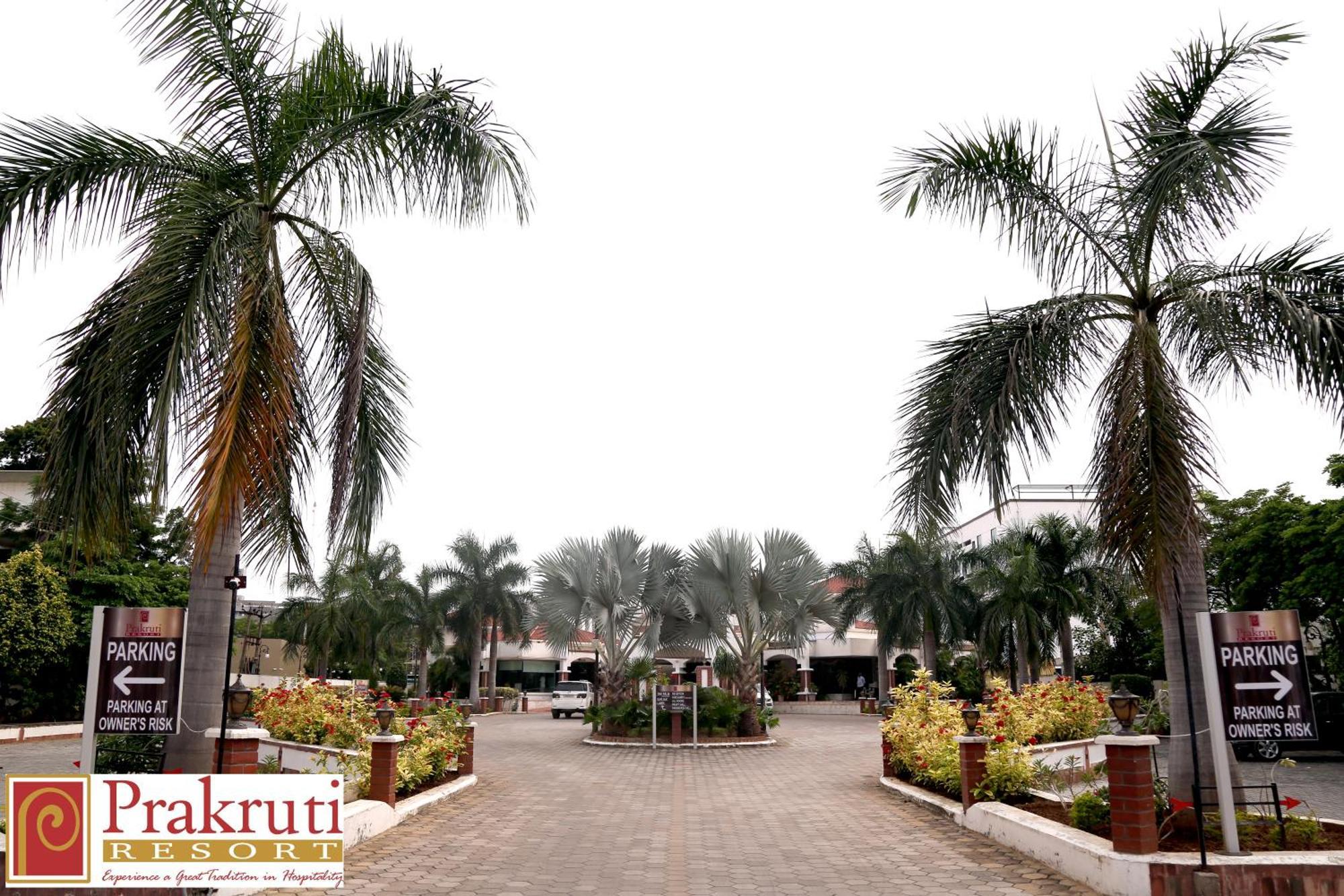 Prakruti Resort Vadodara Buitenkant foto