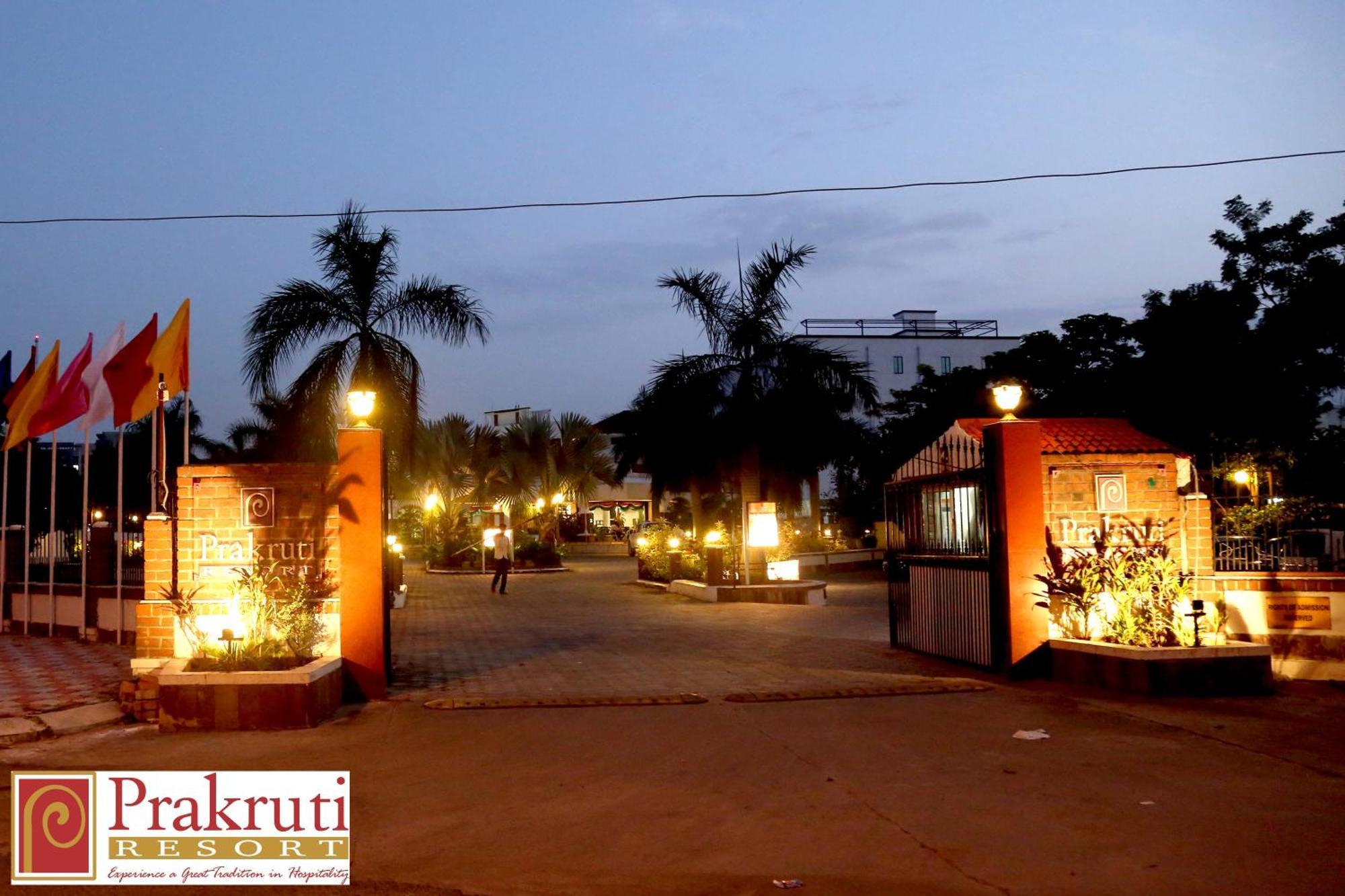 Prakruti Resort Vadodara Buitenkant foto